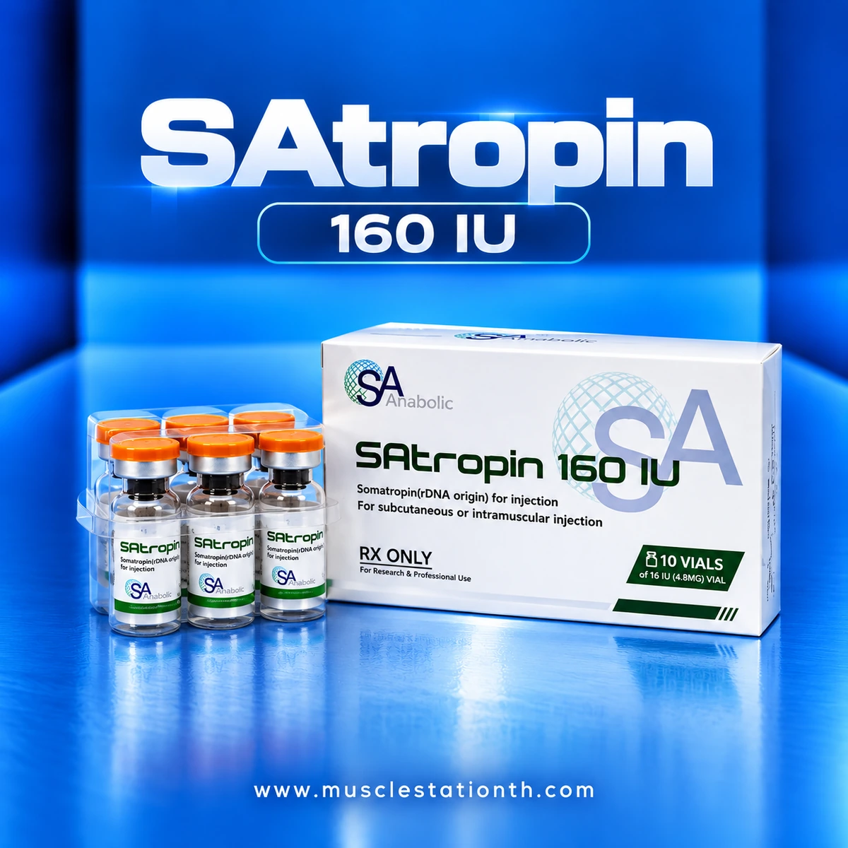 กล่อง SAtropin ที่ระบุ 160 IU พร้อมขวดฝาสีส้มบนพื้นหลังสีน้ำเงิน